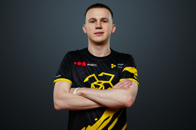 Белорус tN1R официально присоединился к FORZE