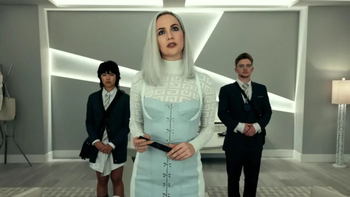 Netflix представил трейлер «Падения дома Ашеров» — сериала по мотивам рассказа Эдгара Аллана По