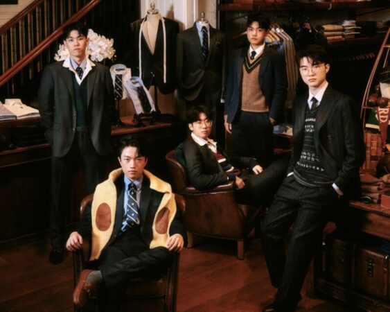 Команда T1 по League of Legends снялась в фотосессии для журнала GQ Korea