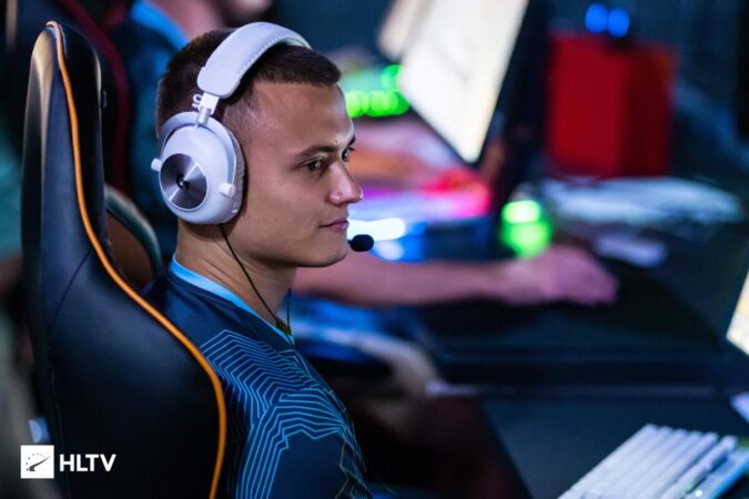 Ставка дня. ECSTATIC против 9Pandas в рамках CCT East Europe Series #4