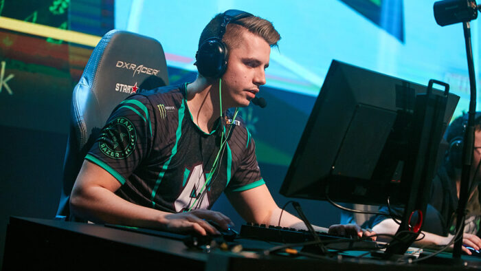 Rest Farmers с Handsken прошла на Elite League с призовым фондом в $1 млн