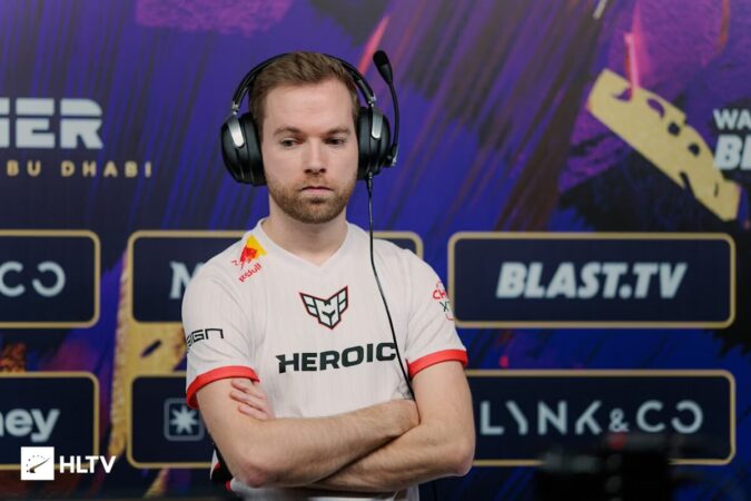 Xizt мог стать новым тренером Astralis, но в последний момент решил вернуться в родную организацию