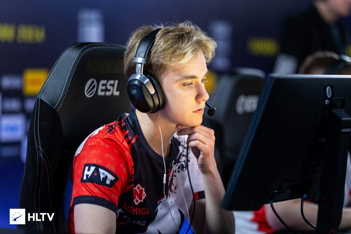FL4MUS официально перешел в состав GamerLegion по CS 2 | ProCyber.me