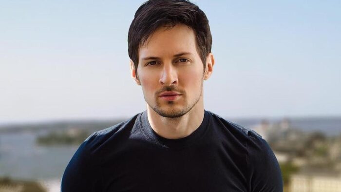 Павлу Дурову запретили выезд из Франции без разрешения