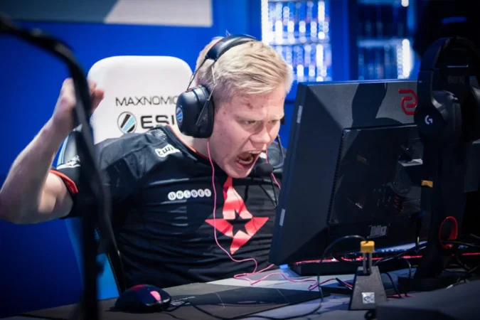 Magisk возвращается в состав Astralis по CS2